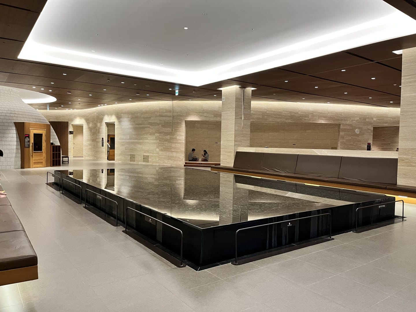 Xu hướng thiết kế Jjimjilbang hiện đại - Aquafield
