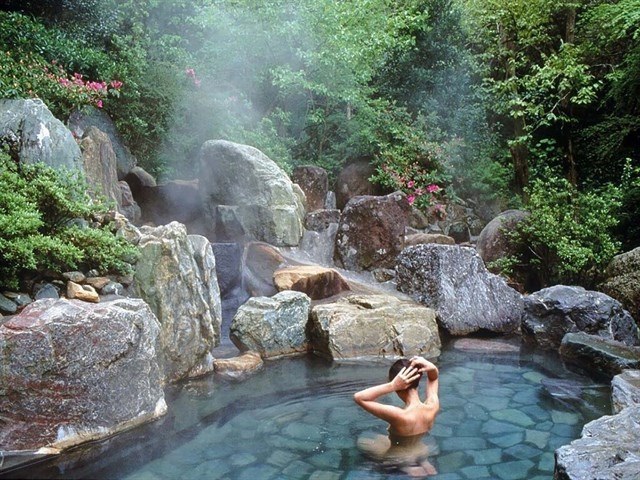 Hướng Dẫn Toàn Diện Về Tắm Khoáng Onsen