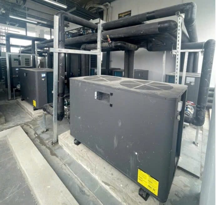 hệ thống heatpump/ chiller tổ hợp onsen